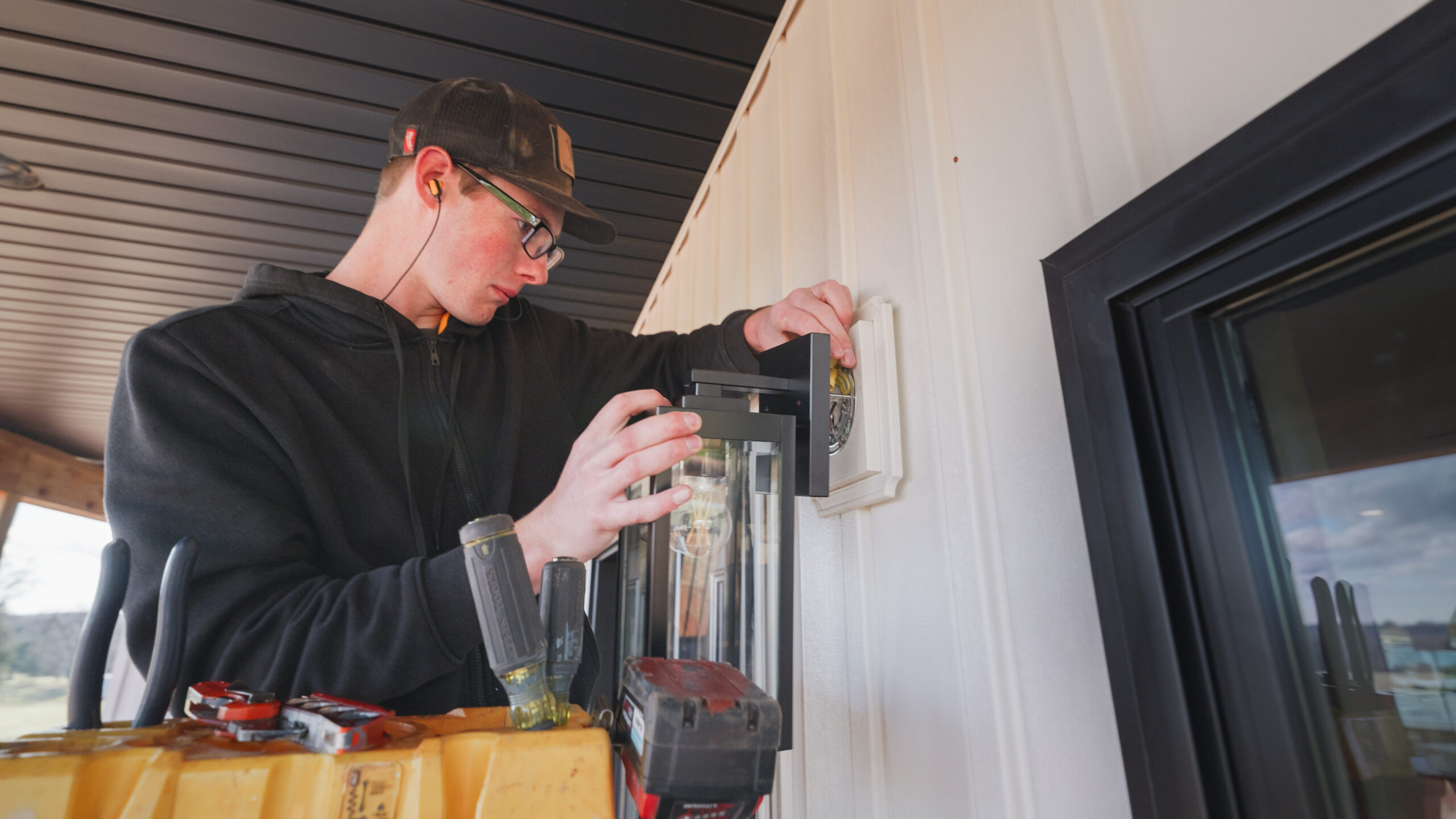 Jobsite-Thomas-Devers-Exterior-Electrical